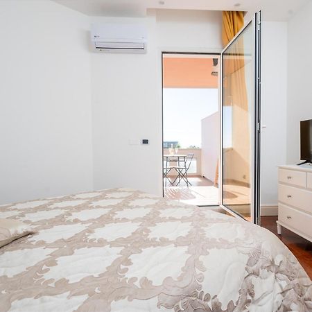 Perla Marina Sea View Apartment Catánia Buitenkant foto