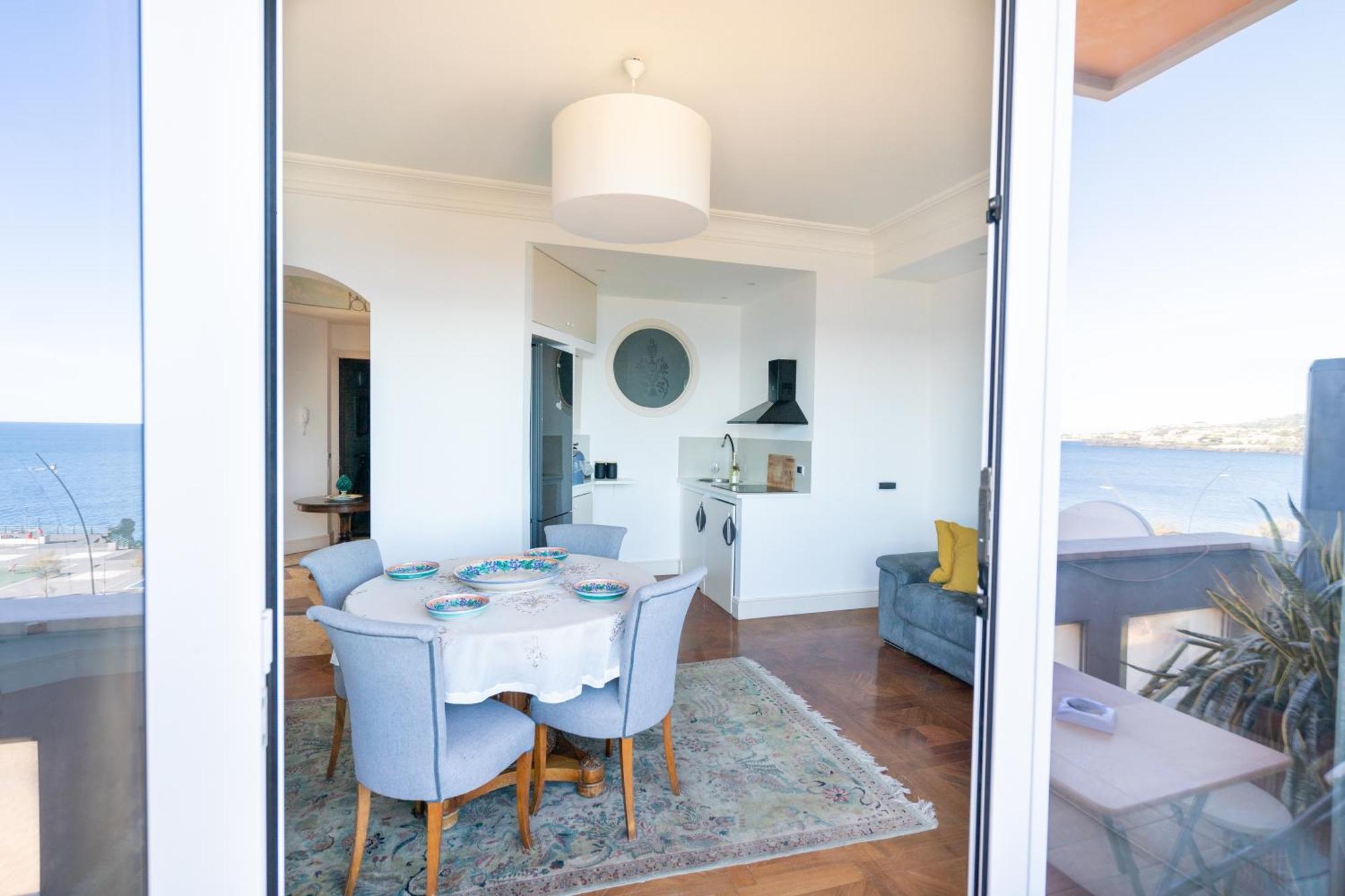 Perla Marina Sea View Apartment Catánia Buitenkant foto