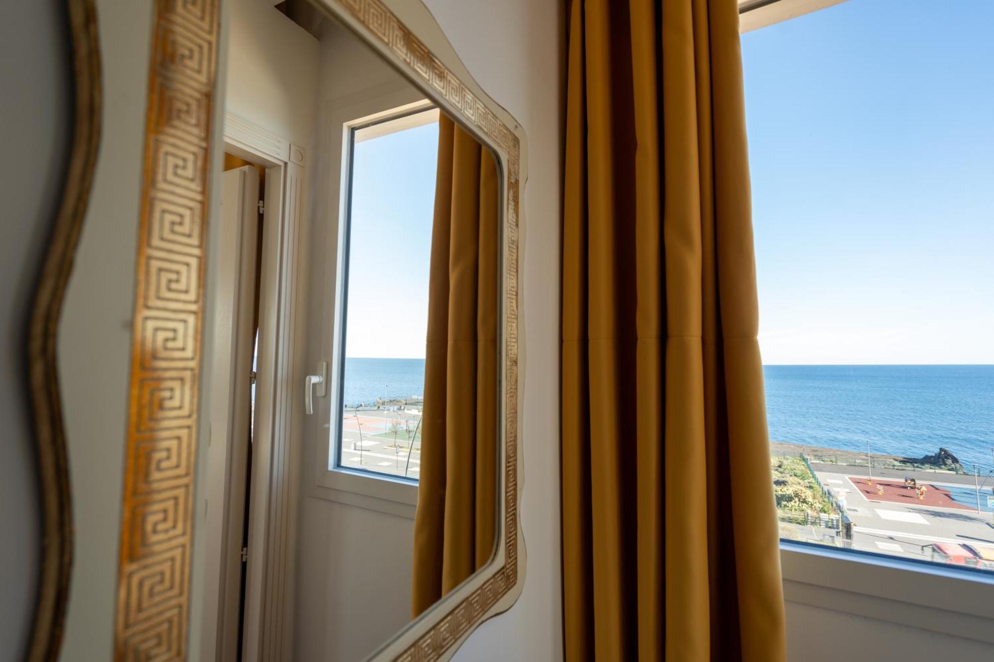 Perla Marina Sea View Apartment Catánia Buitenkant foto